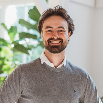 Simplex medewerker Julian