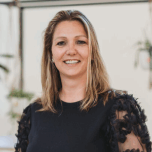 Simplex medewerker Suzanne